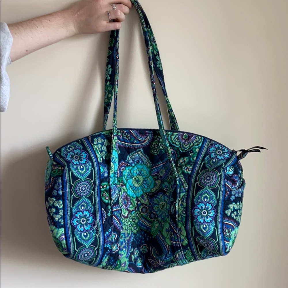 Vera Bradley overnight bag! Love this bag-